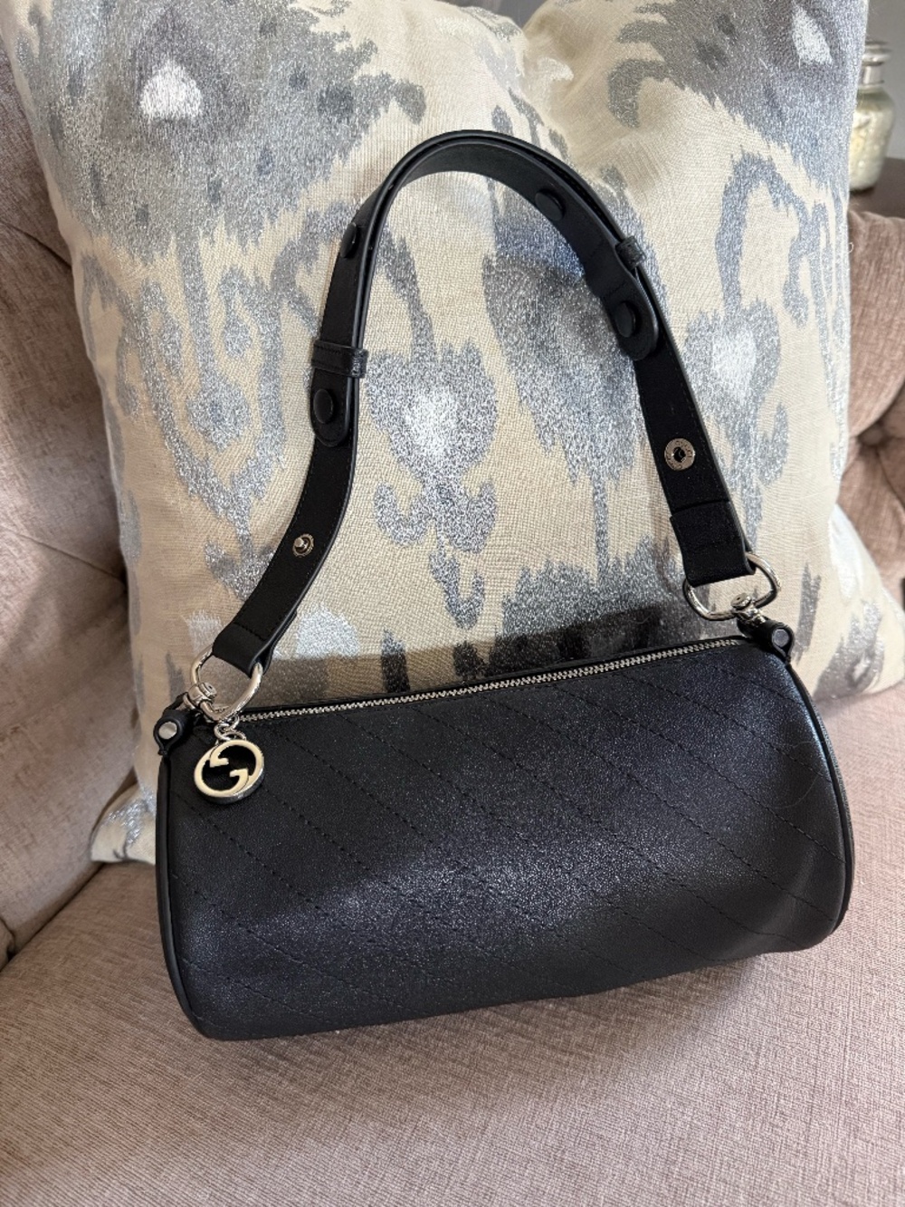 Gucci Blondie Barrel Bag